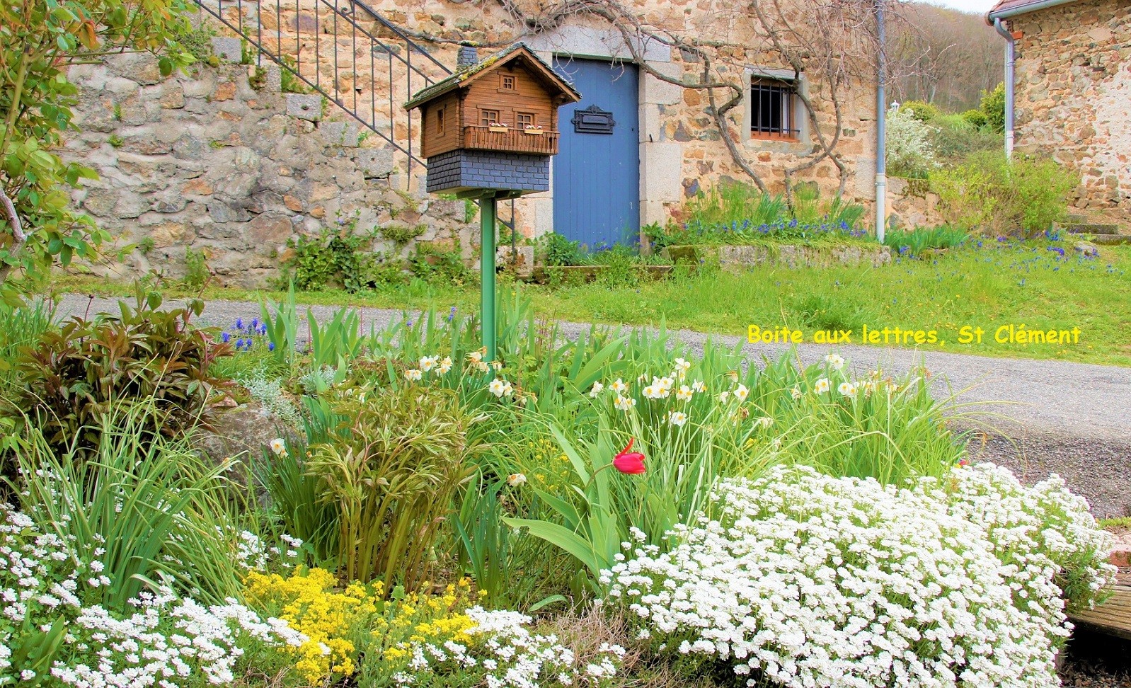 Boite à lettre sur les chemins de St Clément