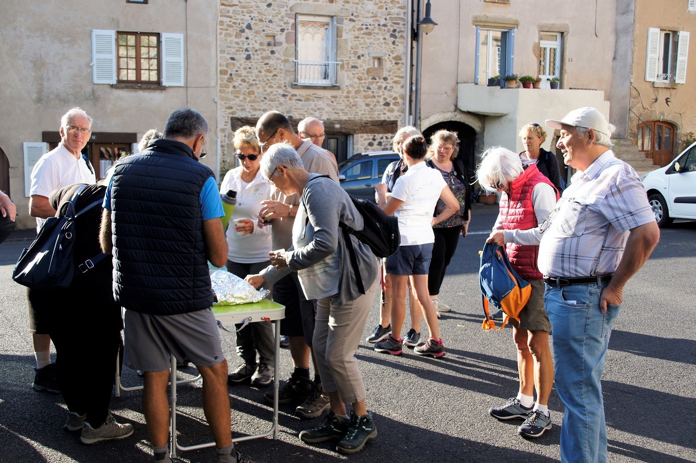 Départ pour la marche à Nonette