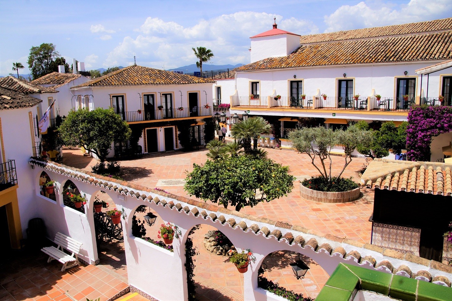 Hotel Pueblo Andaluz