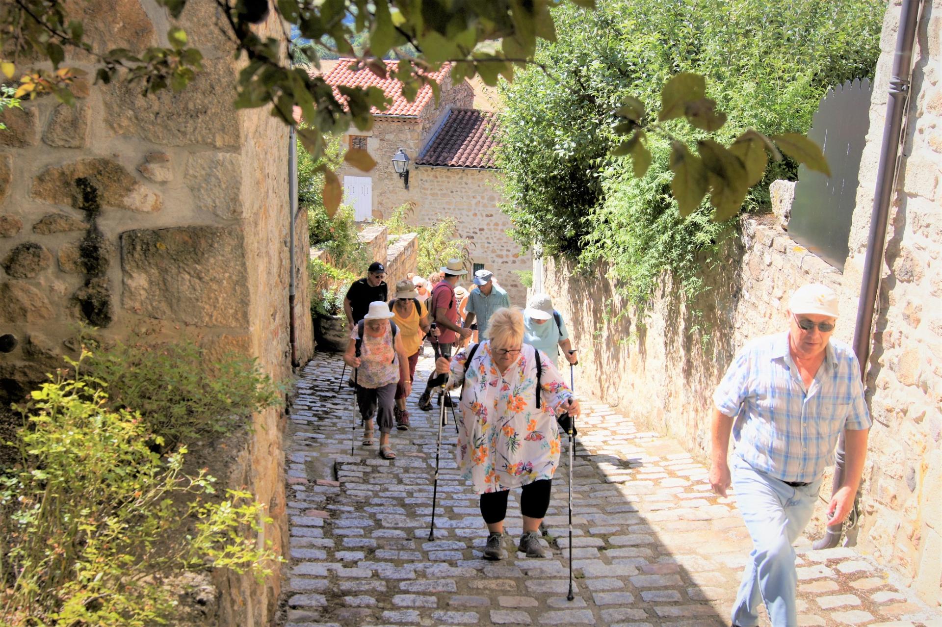 Marcheurs a Montpeyroux-2 septembre 2018