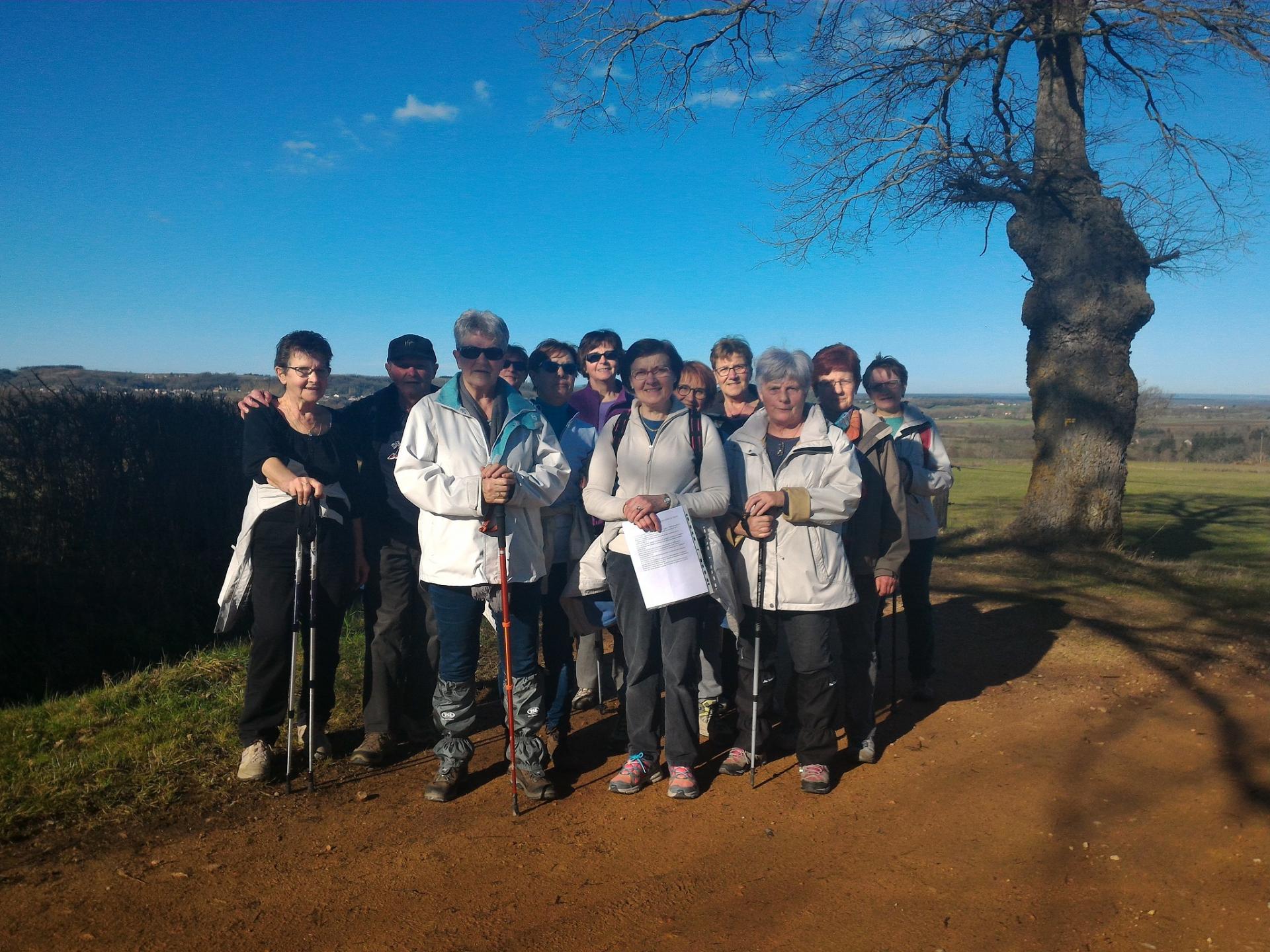 Marcheurs petite marche les guittons avril 2018