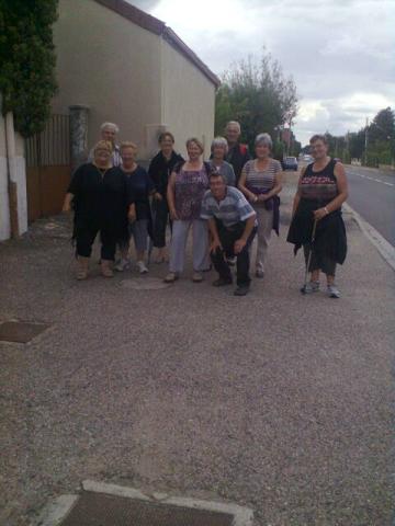 partipants a la marche du jeudi