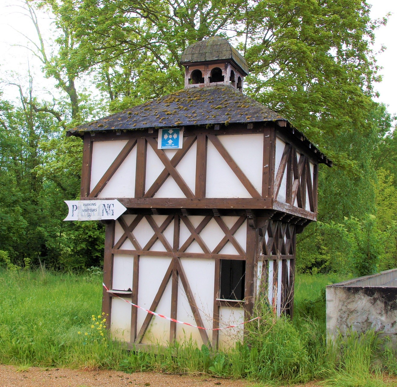 Pigeonnier bourbonnais à Gannat