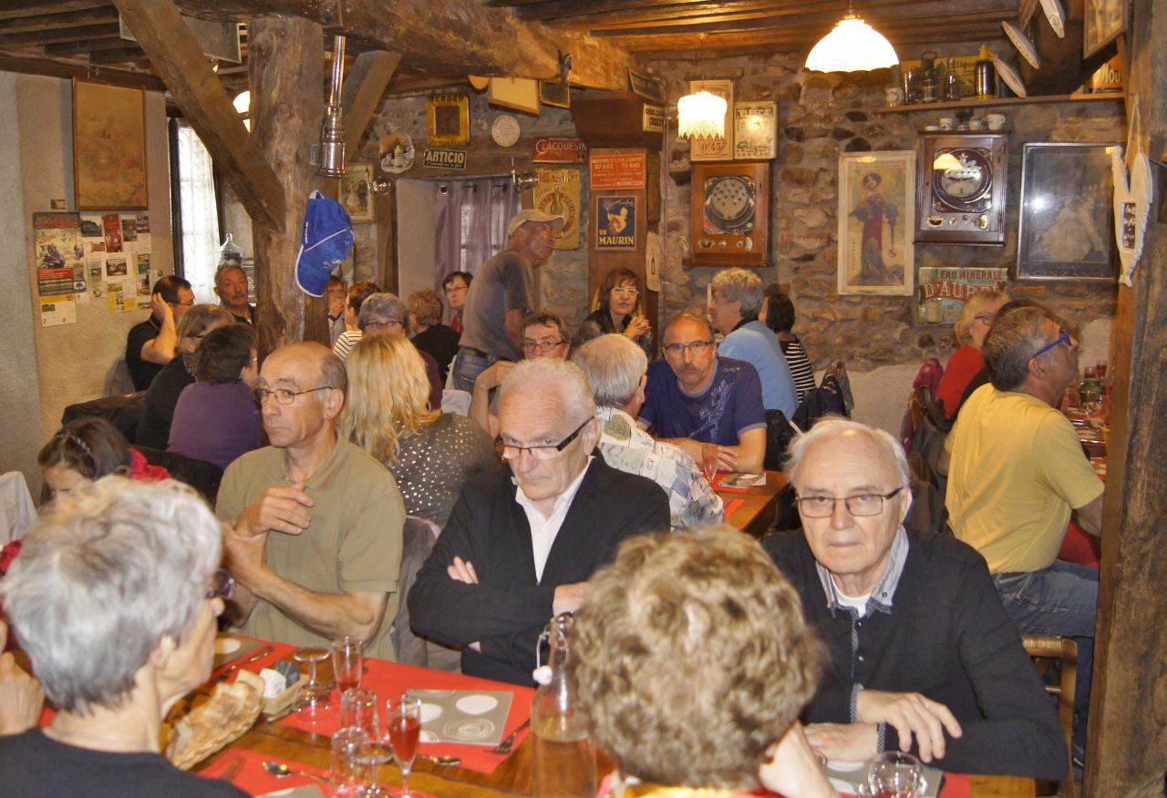 Repas a la vielle auberge mai 2016
