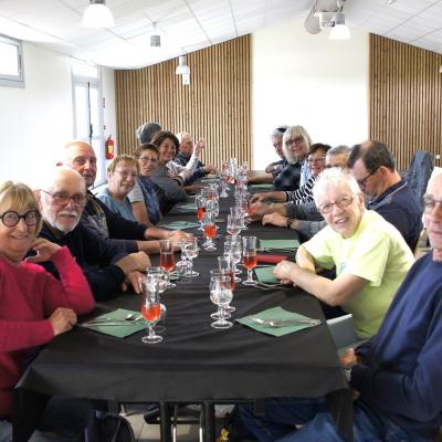 Repas à Saint-Sornin
