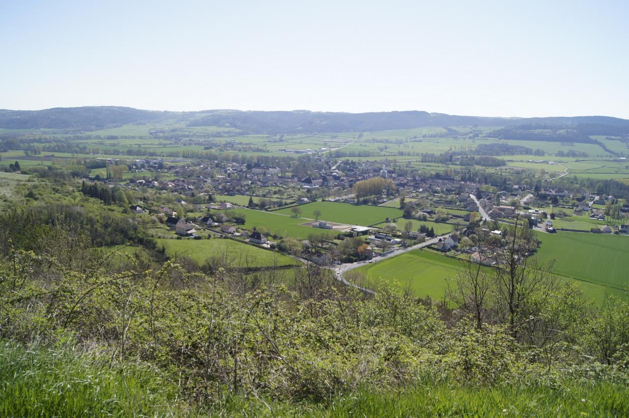 Vue sur Ebreuil avril 2017